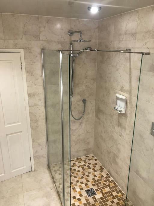29 Comfort House 2 Bedroom Townhouse With Parking Scunthorpe Extérieur photo